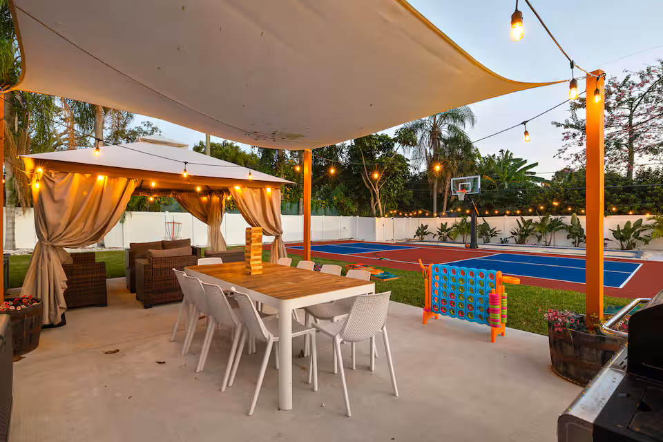 Ocean Oasis Homes gallery photo